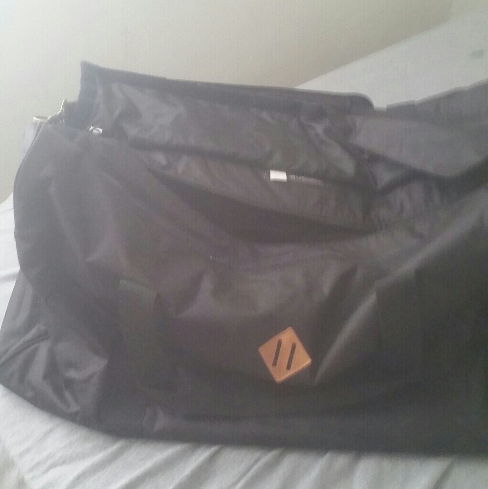 Abscentdesign odor proof xl duffle bag